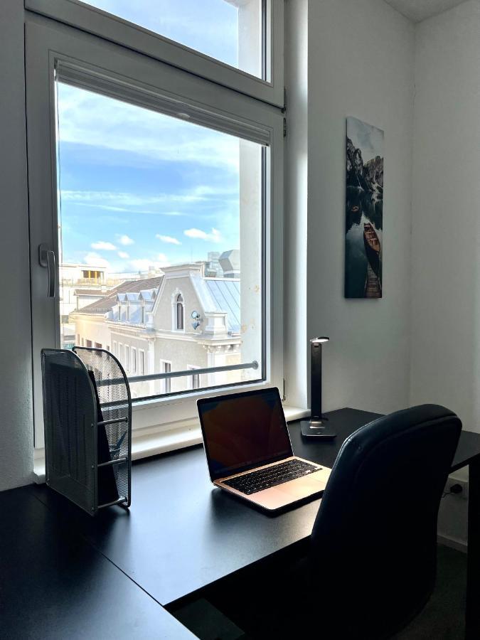 Penthouse Im Zentrum Von Брегенц Экстерьер фото